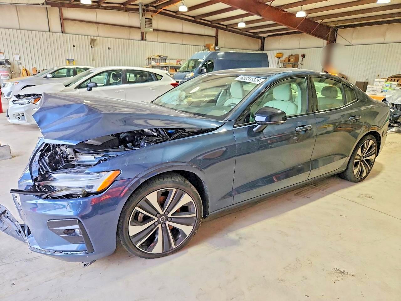 2022 VOLVO S60 B5 MOMENTUM | 7JRL12TZ4NG154209 | UPCARS