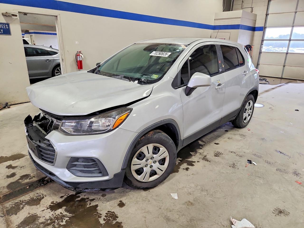 2018 CHEVROLET TRAX LS | 3GNCJKSB0JL196828 | UPCARS