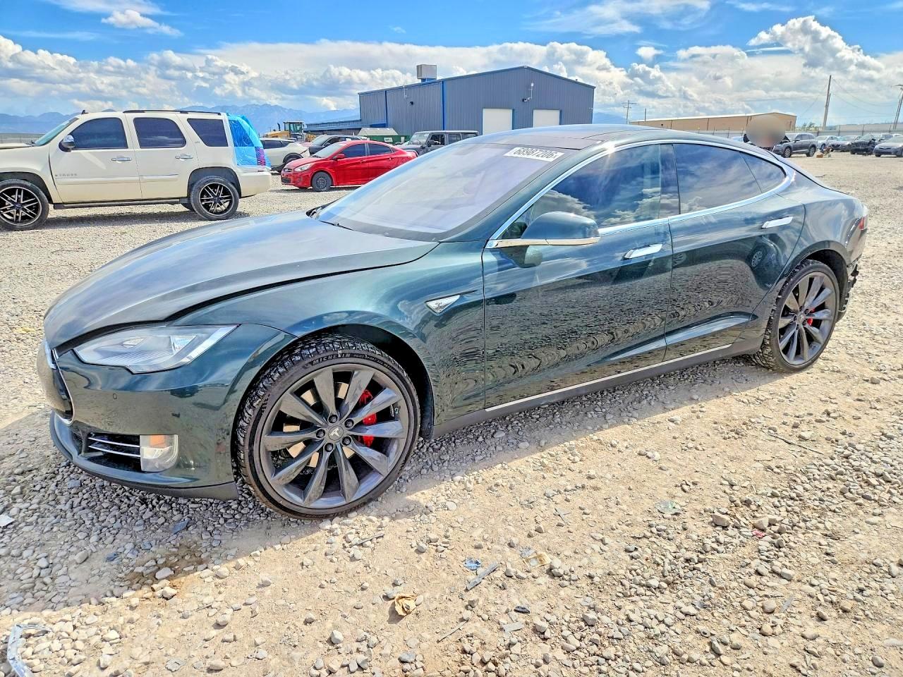 2014 TESLA MODEL S | 5YJSA1H12EFP47925 | UPCARS