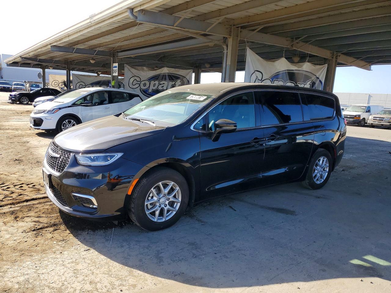 2025 CHRYSLER PACIFICA SELECT | 2C4RC1BG8SR600854 | UPCARS