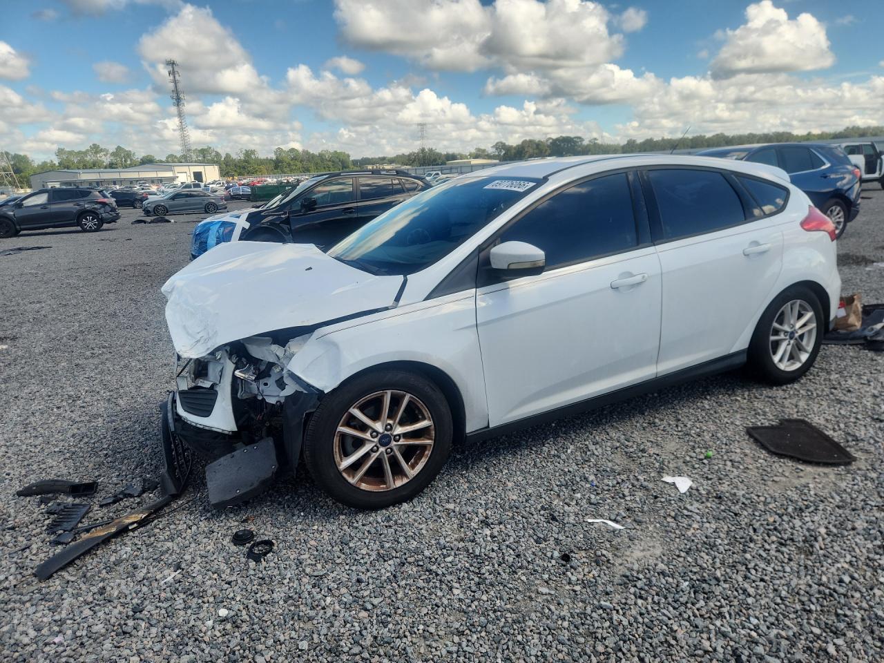 2016 FORD FOCU SE | 1FADP3K29GL356751 | UPCARS