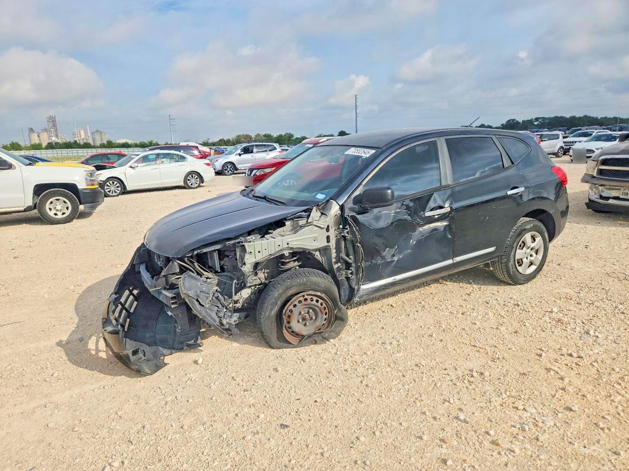2014 NISSAN ROGUE S | JN8AS5MT1EW101654 | UPCARS