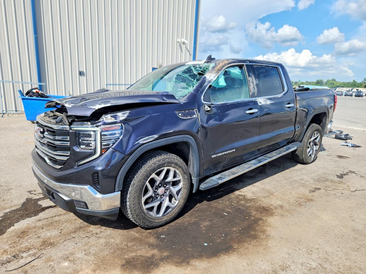 2023 GMC SIERRA K1500 SLT | 3GTUUDED3PG288806 | UPCARS
