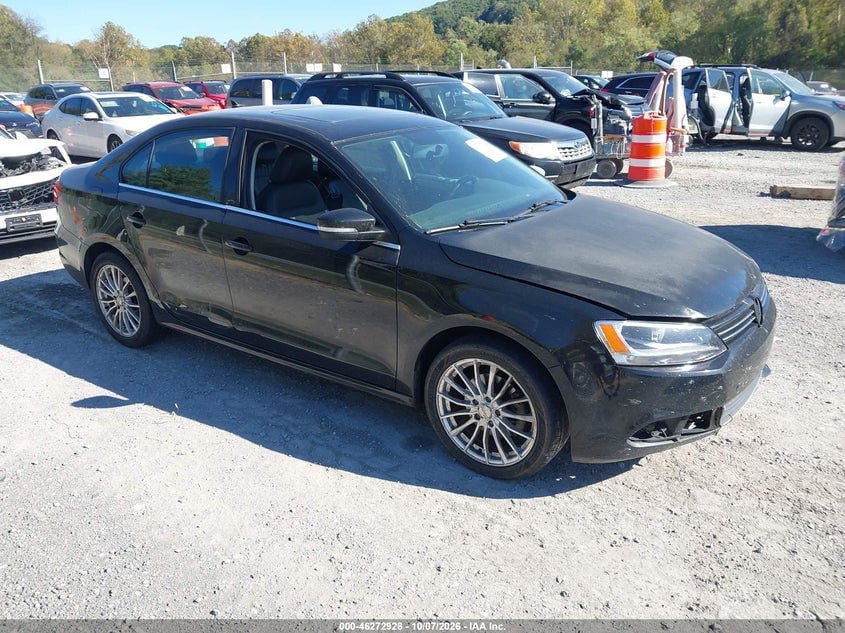 2011 VOLKSWAGEN JETTA 2.5L SEL | 3VWLX7AJ3BM360014 | UPCARS