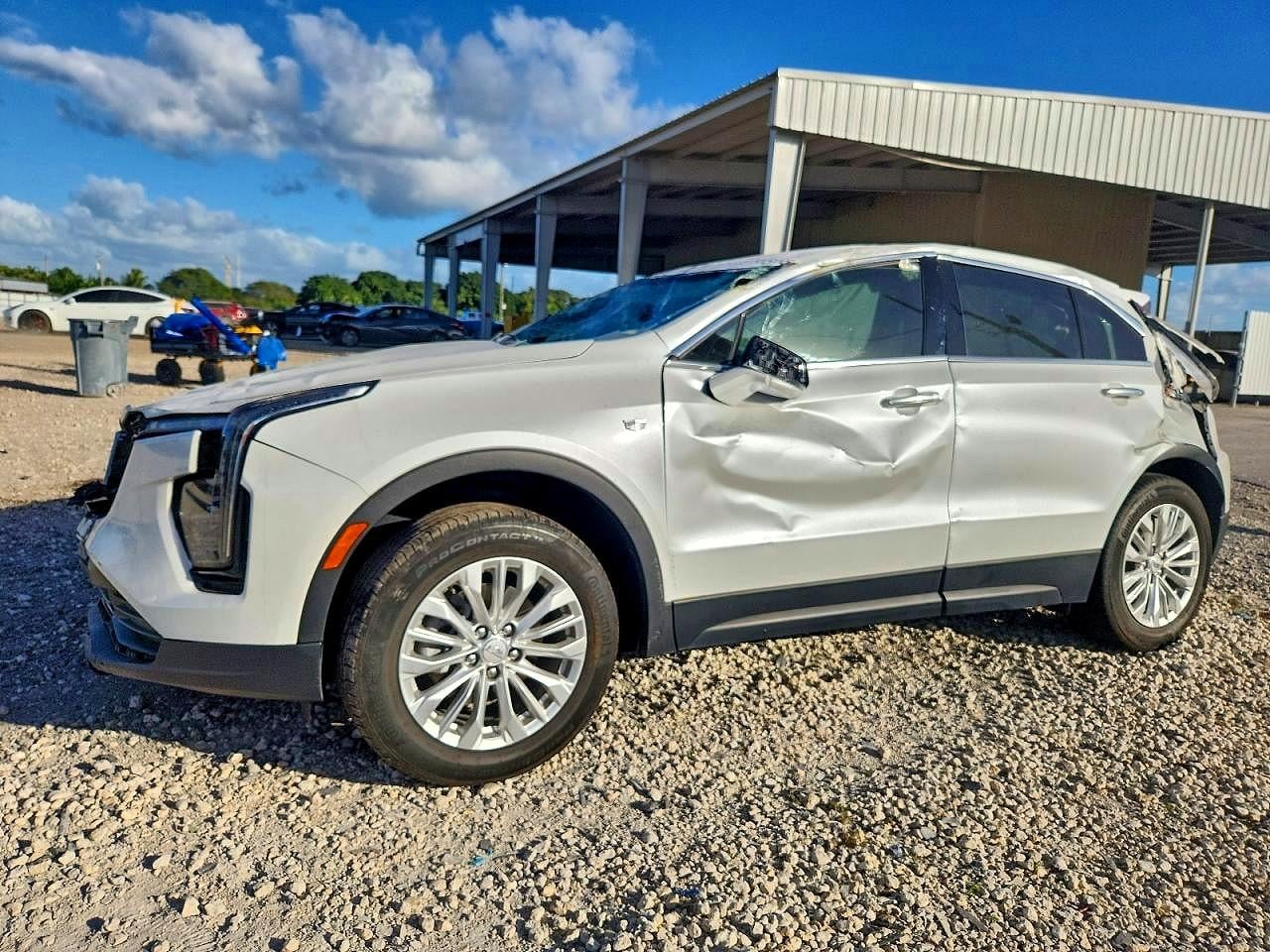 2024 CADILLAC XT4 LUXURY | 1GYAZAR48RF120896 | UPCARS