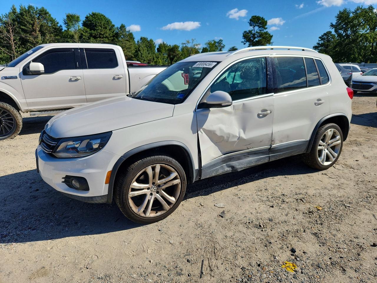 2012 VOLKSWAGEN TIGUAN S | WVGAV7AX9CW610356 | UPCARS
