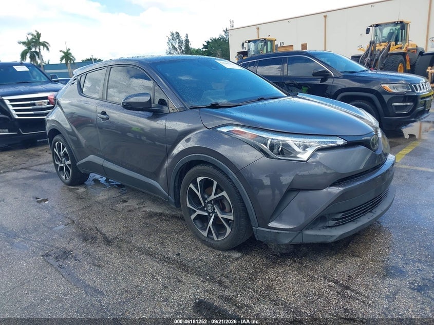2019 TOYOTA C-HR XLE | JTNKHMBX5K1036147 | UPCARS