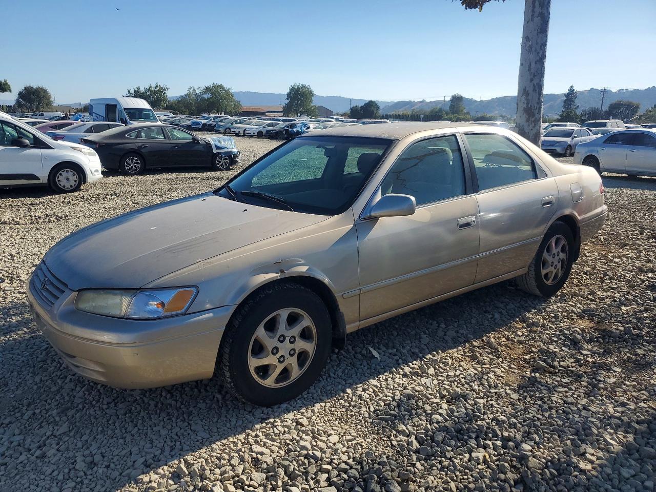 1999 TOYOTA CAMRY LE V6 | JT2BF22K1X0184448 | UPCARS