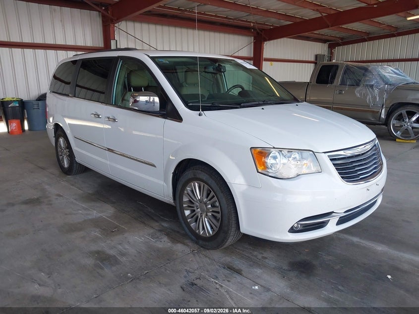 2016 CHRYSLER TOWN & COUNTRY TOURING-L ANNIVERSARY EDITION | 2C4RC1CG7GR188559 | UPCARS