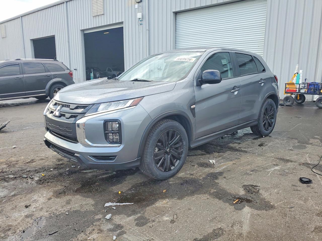 2024 MITSUBISHI OUTLANDER S/SE | JA4ARUAU3RU011822 | UPCARS