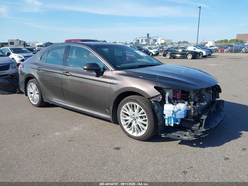 2018 TOYOTA CAMRY HYBRID XLE | 4T1B21HK7JU509555 | UPCARS