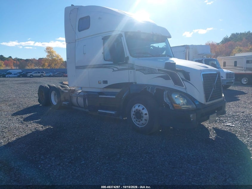 2005 VOLVO VNL | 4V4NC9TJ35N370542 | UPCARS