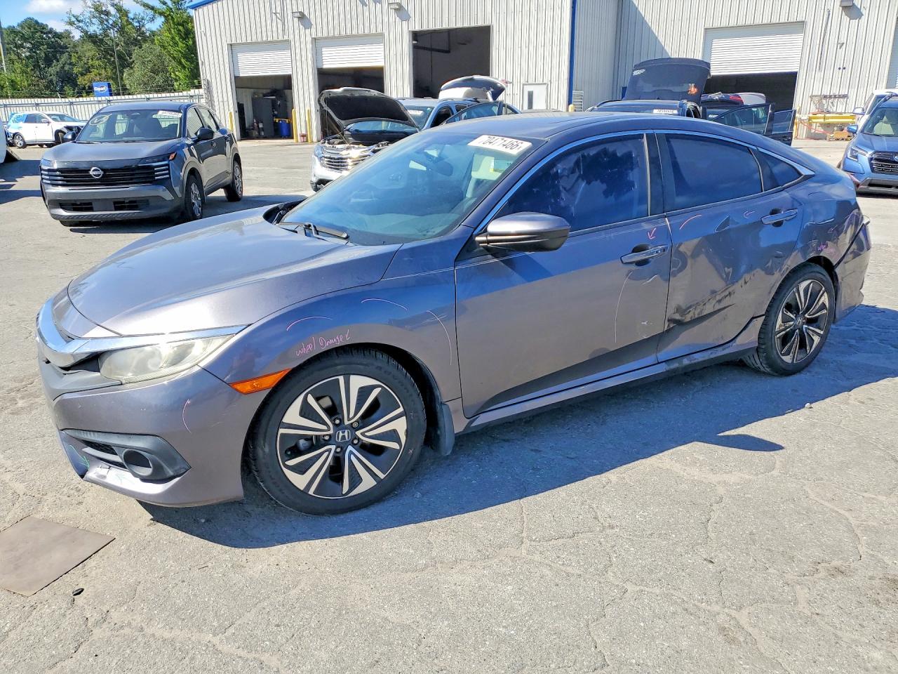 2017 HONDA CIVIC EX | 19XFC1F33HE007357 | UPCARS