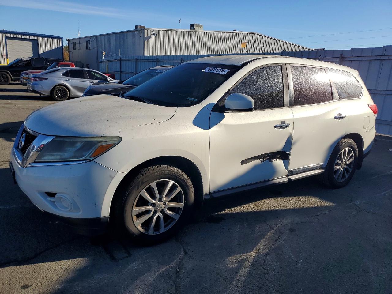 2014 NISSAN PATHFINDER S | 5N1AR2MN8EC710969 | UPCARS