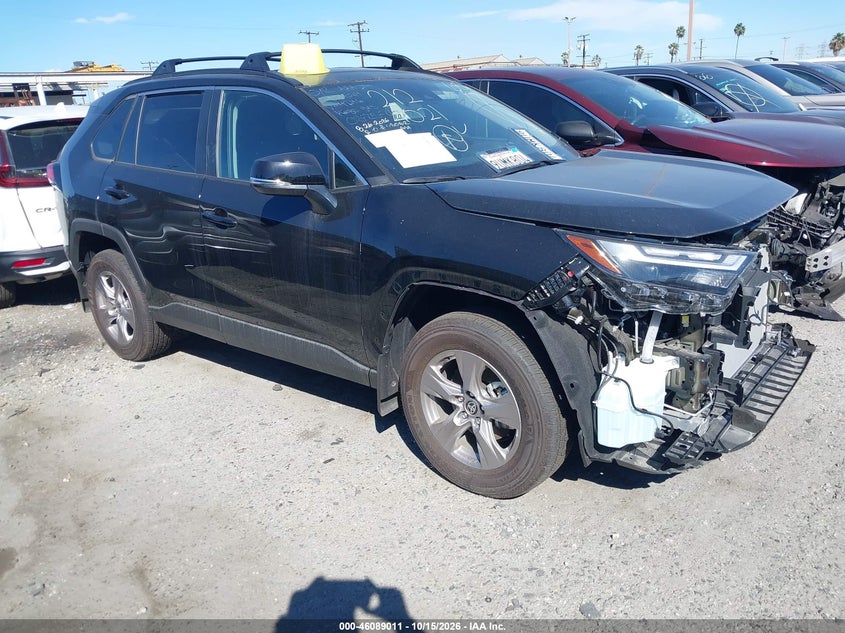 2025 TOYOTA RAV4 XLE | 2T3W1RFV5SW404246 | UPCARS
