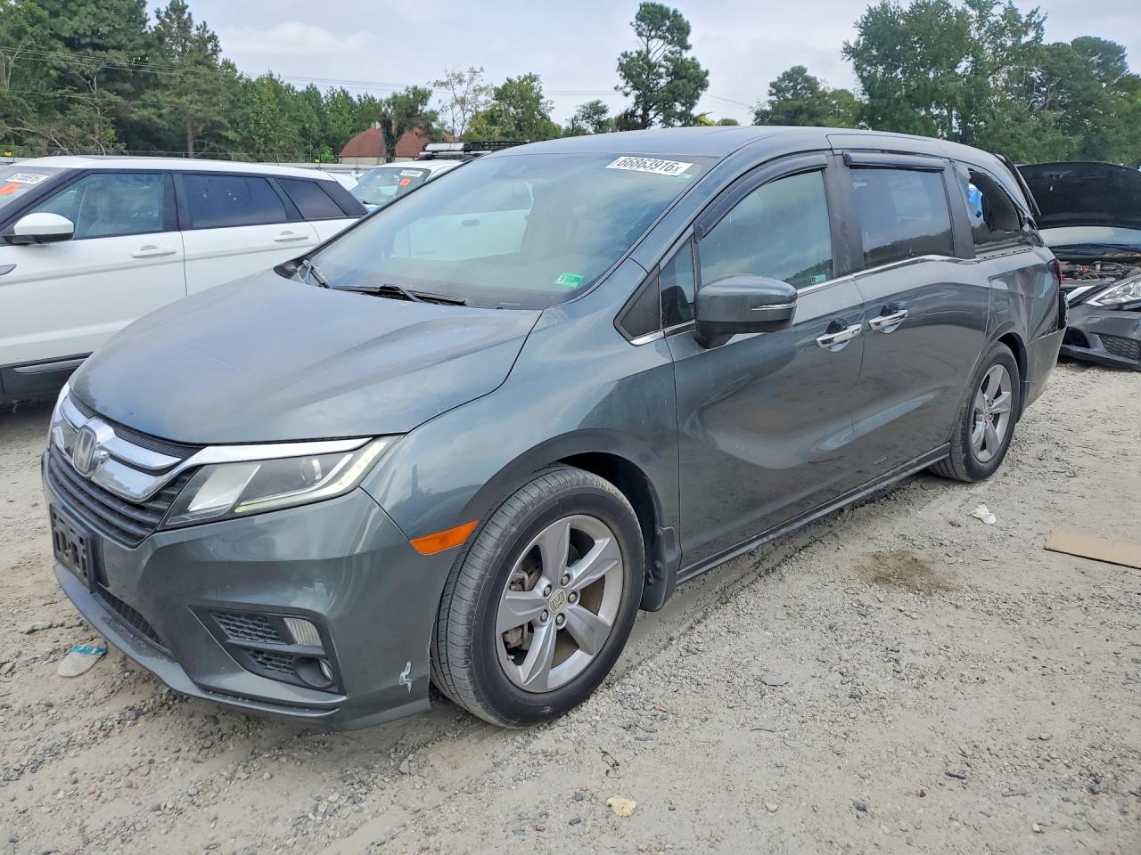 2018 HONDA ODYSSEY EXL | 5FNRL6H70JB060723 | UPCARS