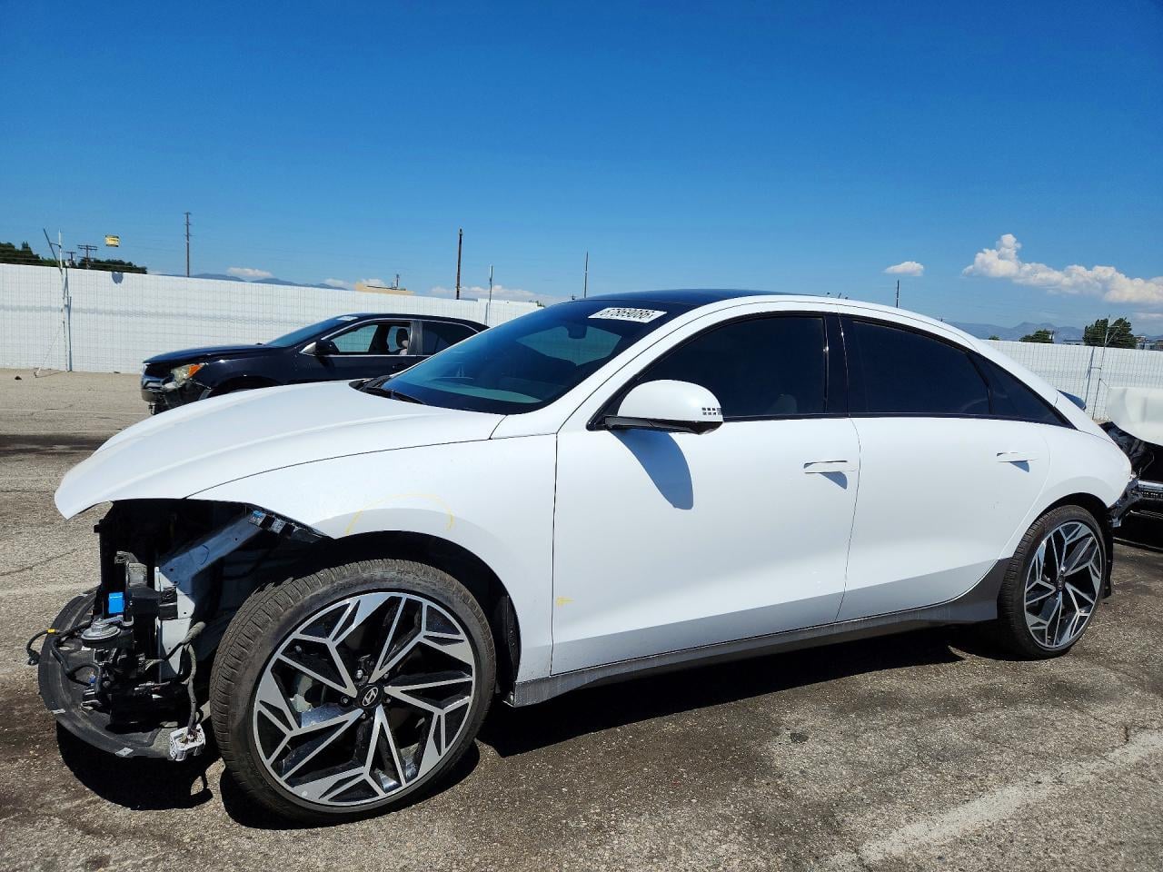 2024 HYUNDAI ALL OTHER LIMITED | KMHM54AA7RA055372 | UPCARS