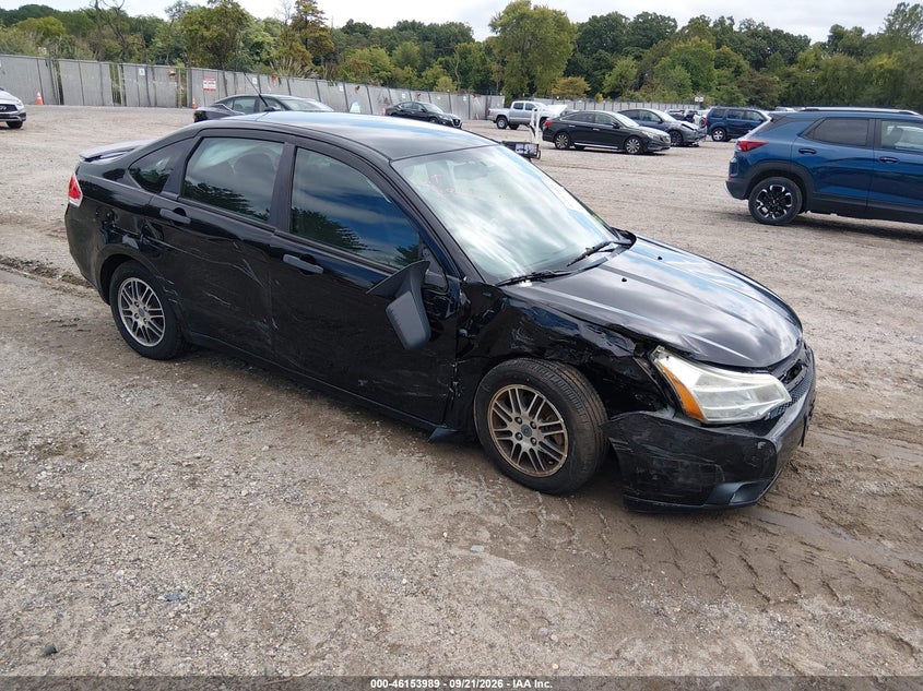 2011 FORD FOCU SE | 1FAHP3FN0BW194621 | UPCARS
