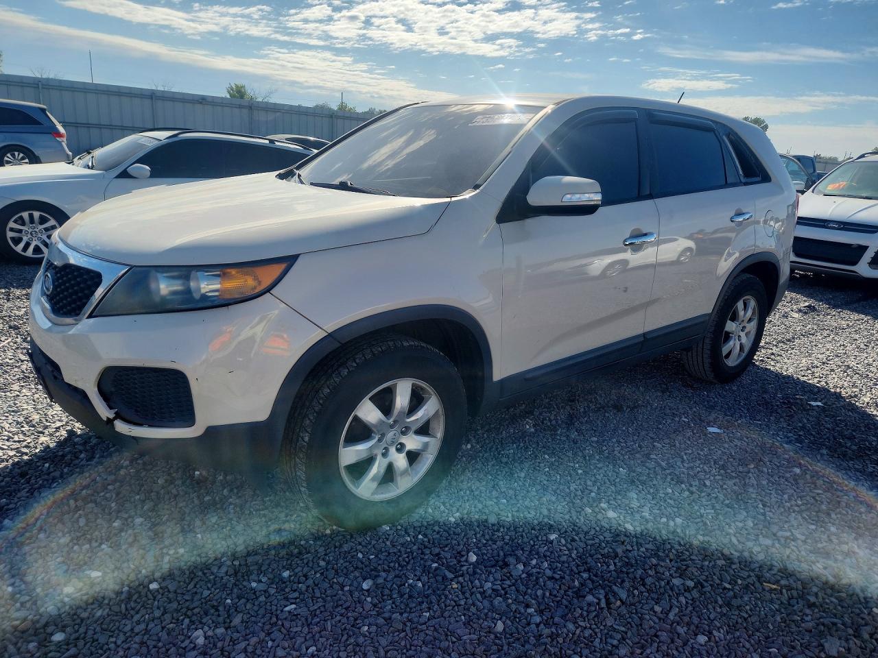 2012 KIA SORENTO LX | 5XYKT4A19CG221657 | UPCARS