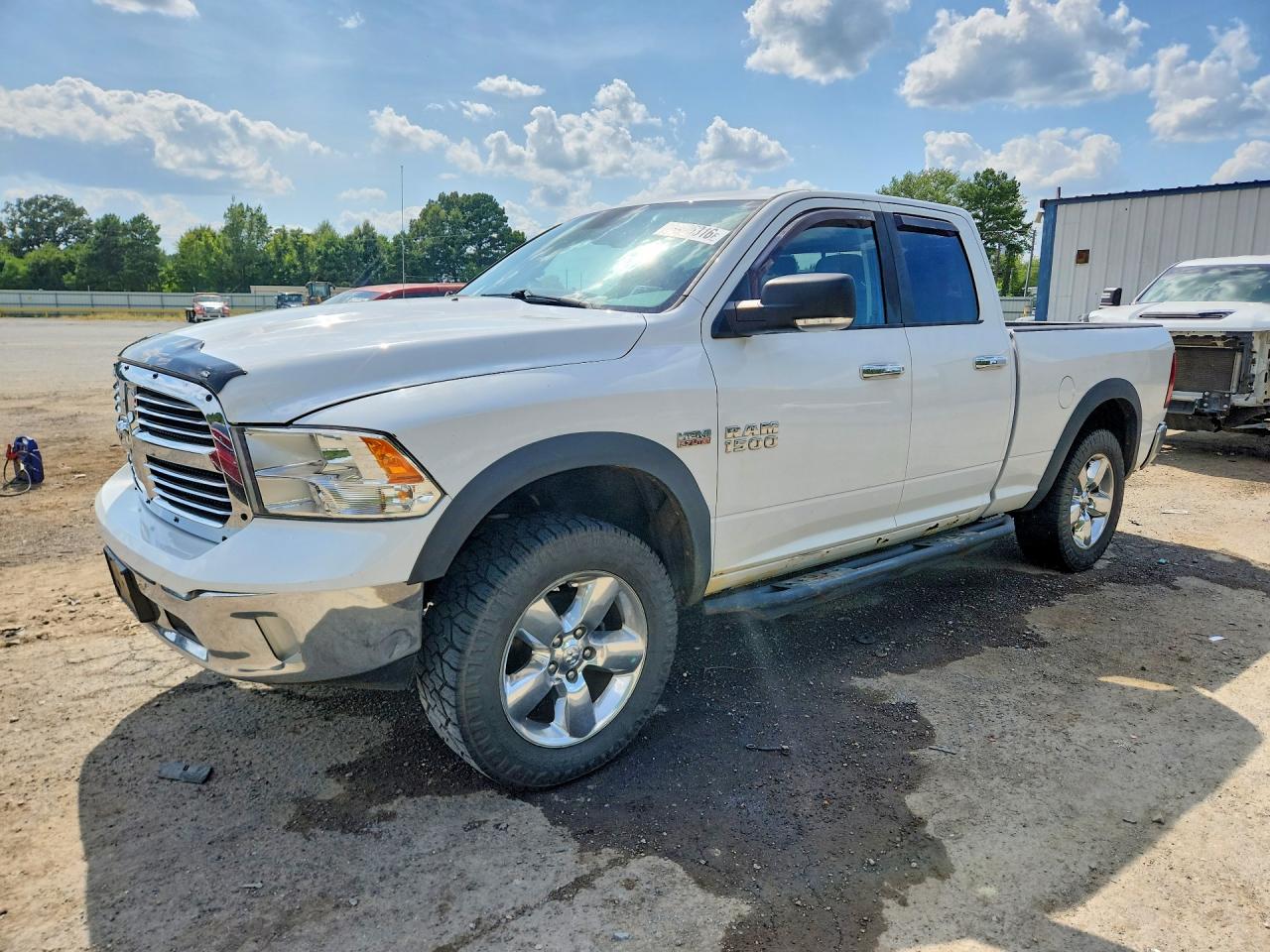 2015 RAM 1500 SLT | 1C6RR7GT1FS556330 | UPCARS