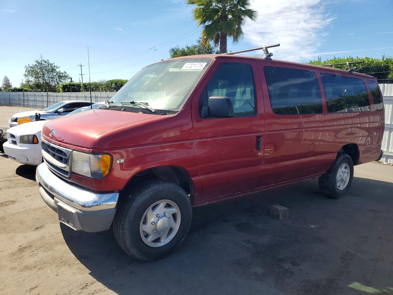 2000 FORD ECONOLIN E350 SUPER DUTY WAGON | 1FBSS31L0YHB72995 | UPCARS