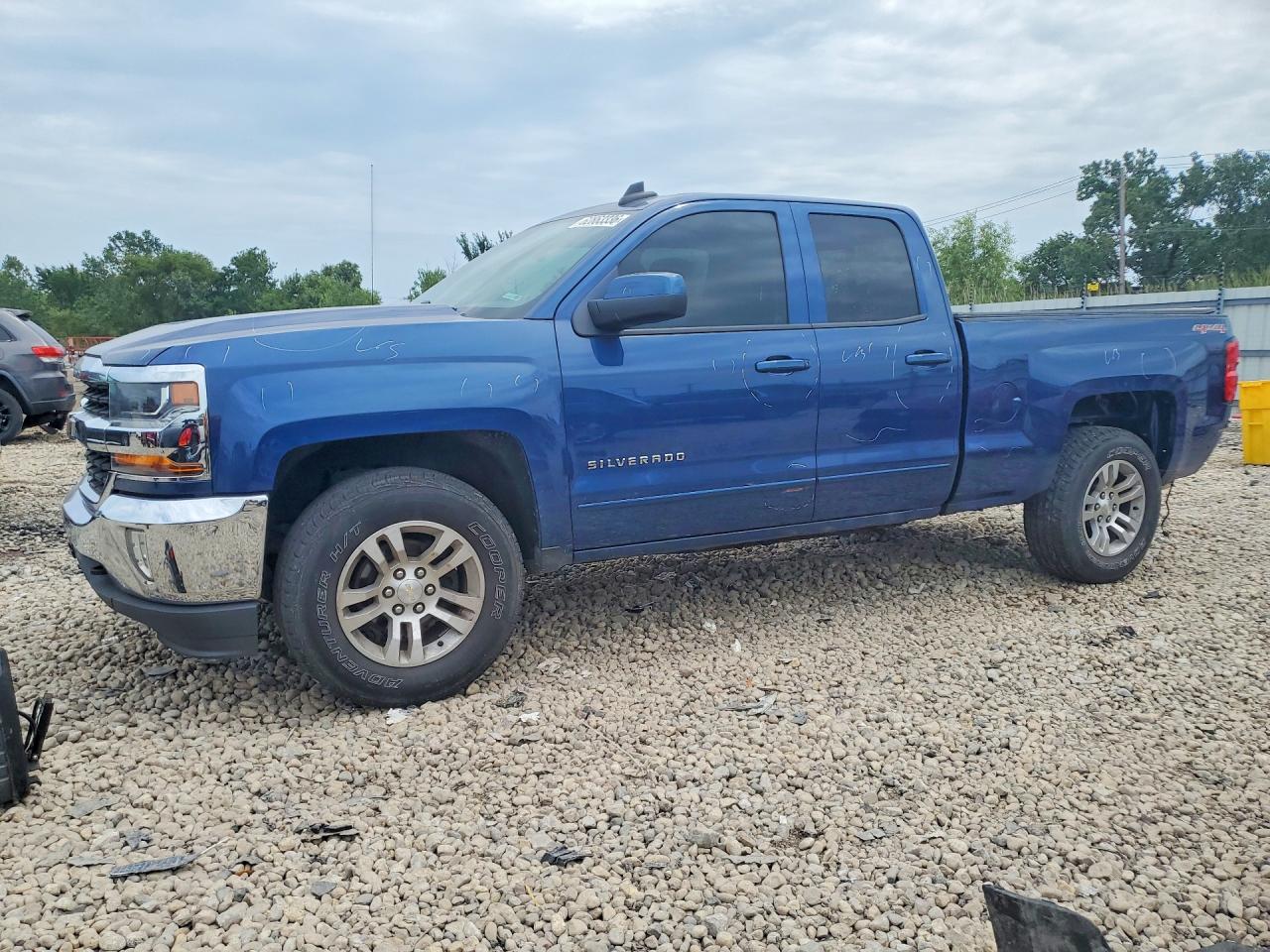 2016 CHEVROLET SILVERADO K1500 LT | 1GCVKREH3GZ196847 | UPCARS