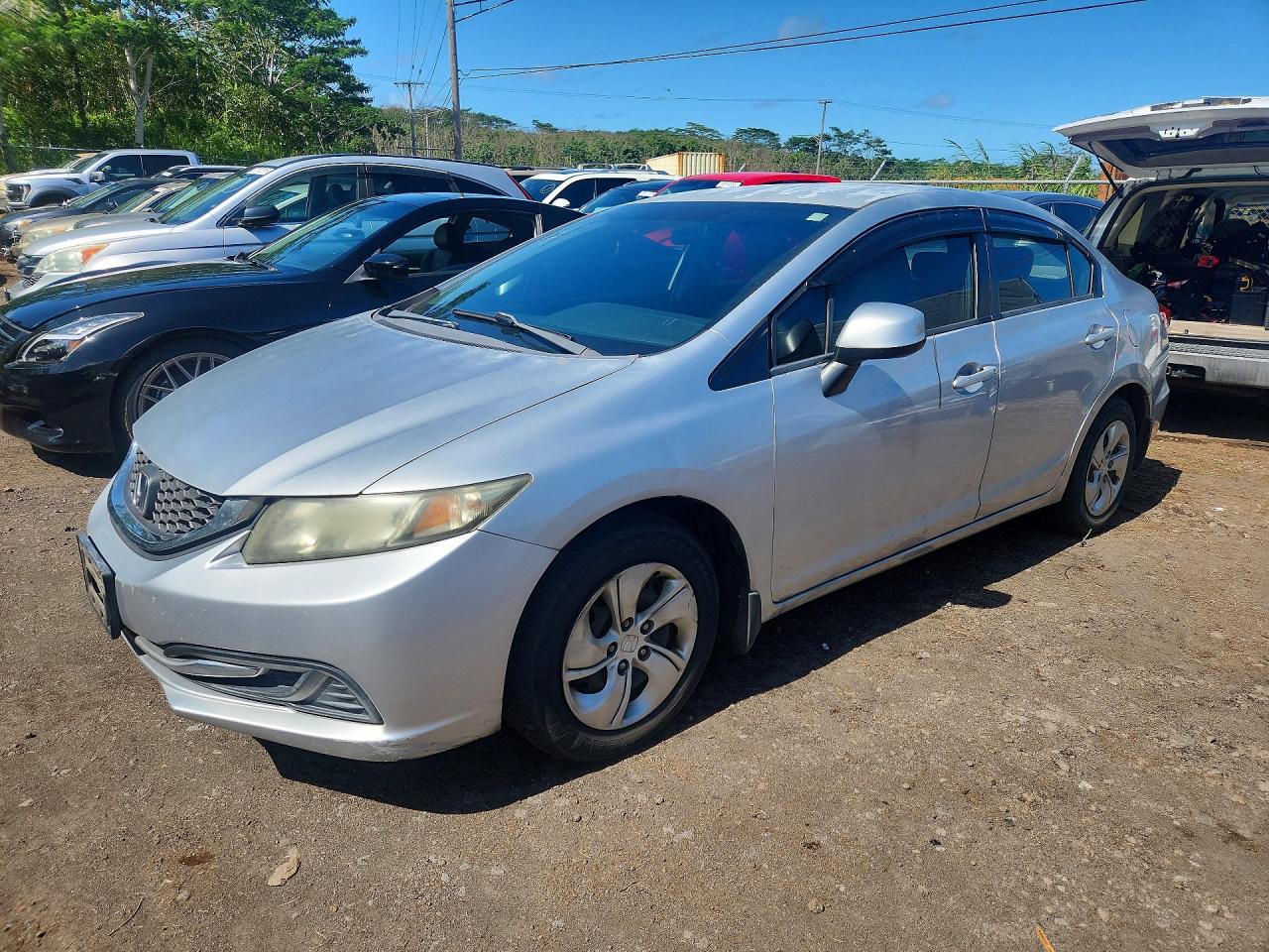 2013 HONDA CIVIC LX | 2HGFB2F57DH587982 | UPCARS
