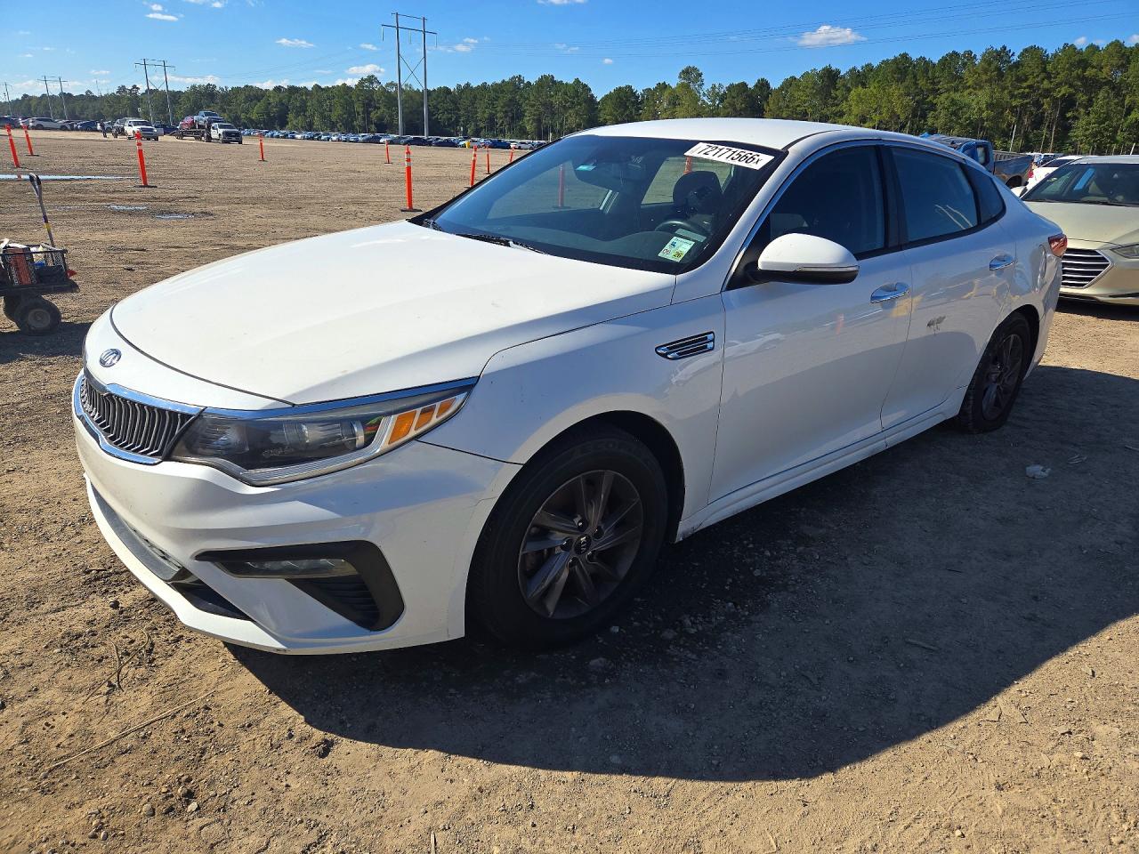2020 KIA OPTIMA LX | 5XXGT4L31LG428827 | UPCARS