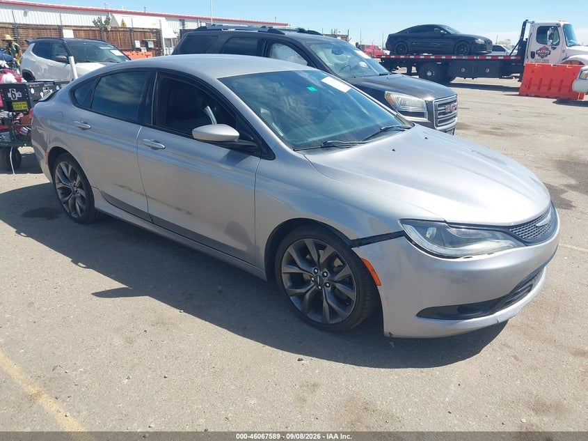 2015 CHRYSLER 200 S | 1C3CCCBG1FN655137 | UPCARS