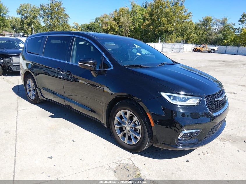 2026 CHRYSLER PACIFICA LIMITED | 2C4RC1GG9TR216592 | UPCARS