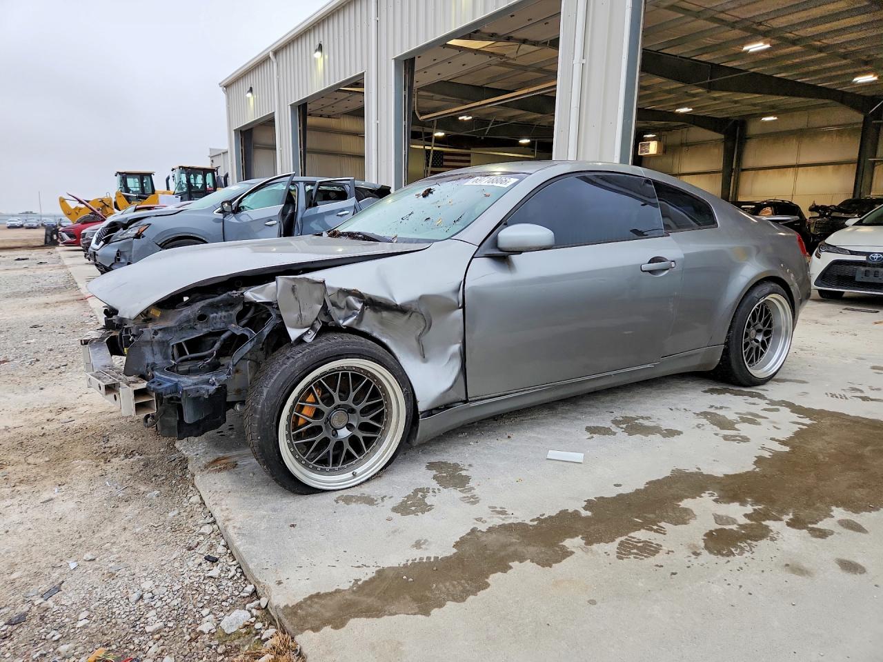 2004 INFINITI G35 BASE | JNKCV54E34M302560 | UPCARS