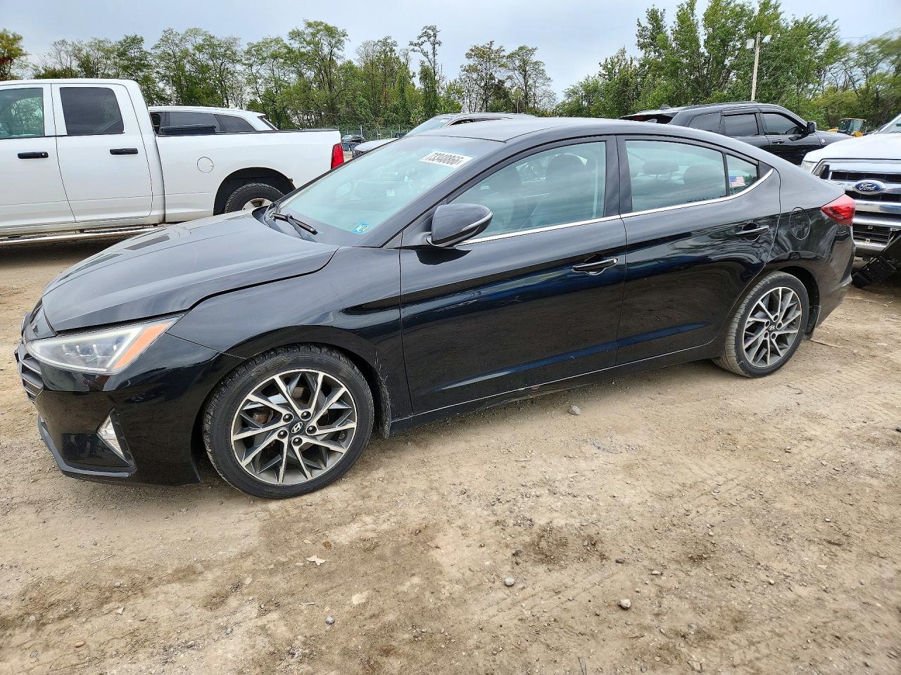 2019 HYUNDAI ELANTRA LIMITED | 5NPD84LF1KH475602 | UPCARS