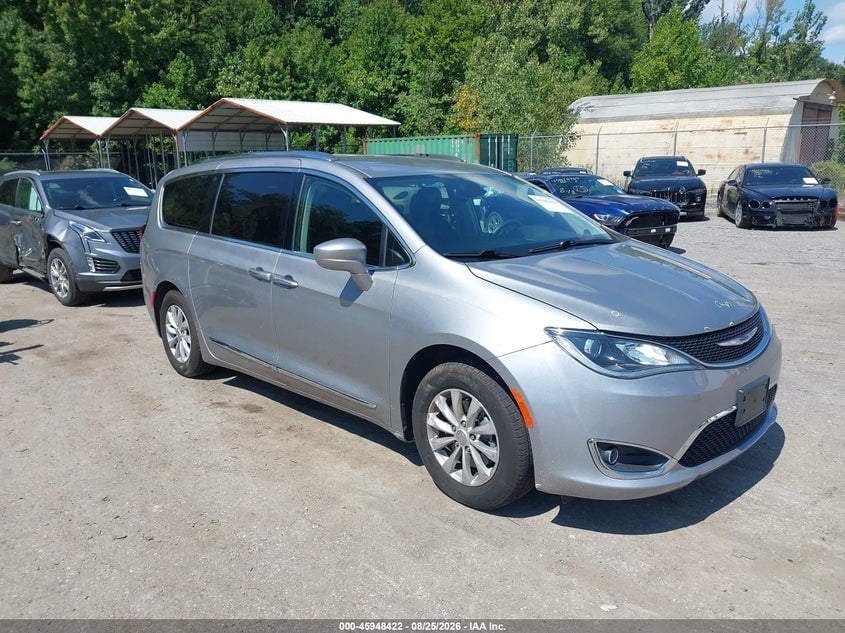 2020 CHRYSLER PACIFICA TOURING L | 2C4RC1BGXLR101698 | UPCARS