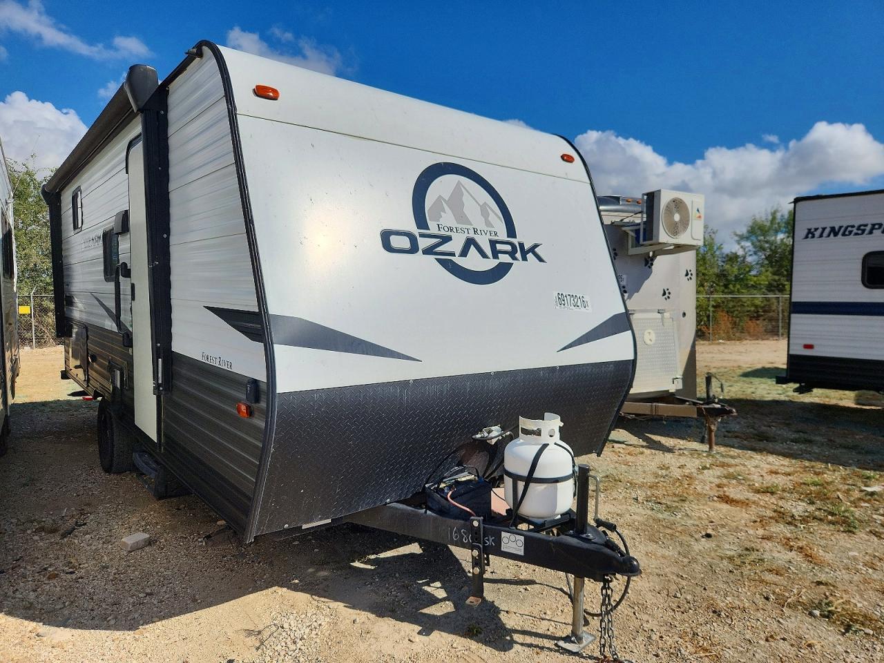 2021 FORESRIVER OZARK FOREST RIVER  CAMPER | 5ZT2ZKFC8MG401061 | UPCARS