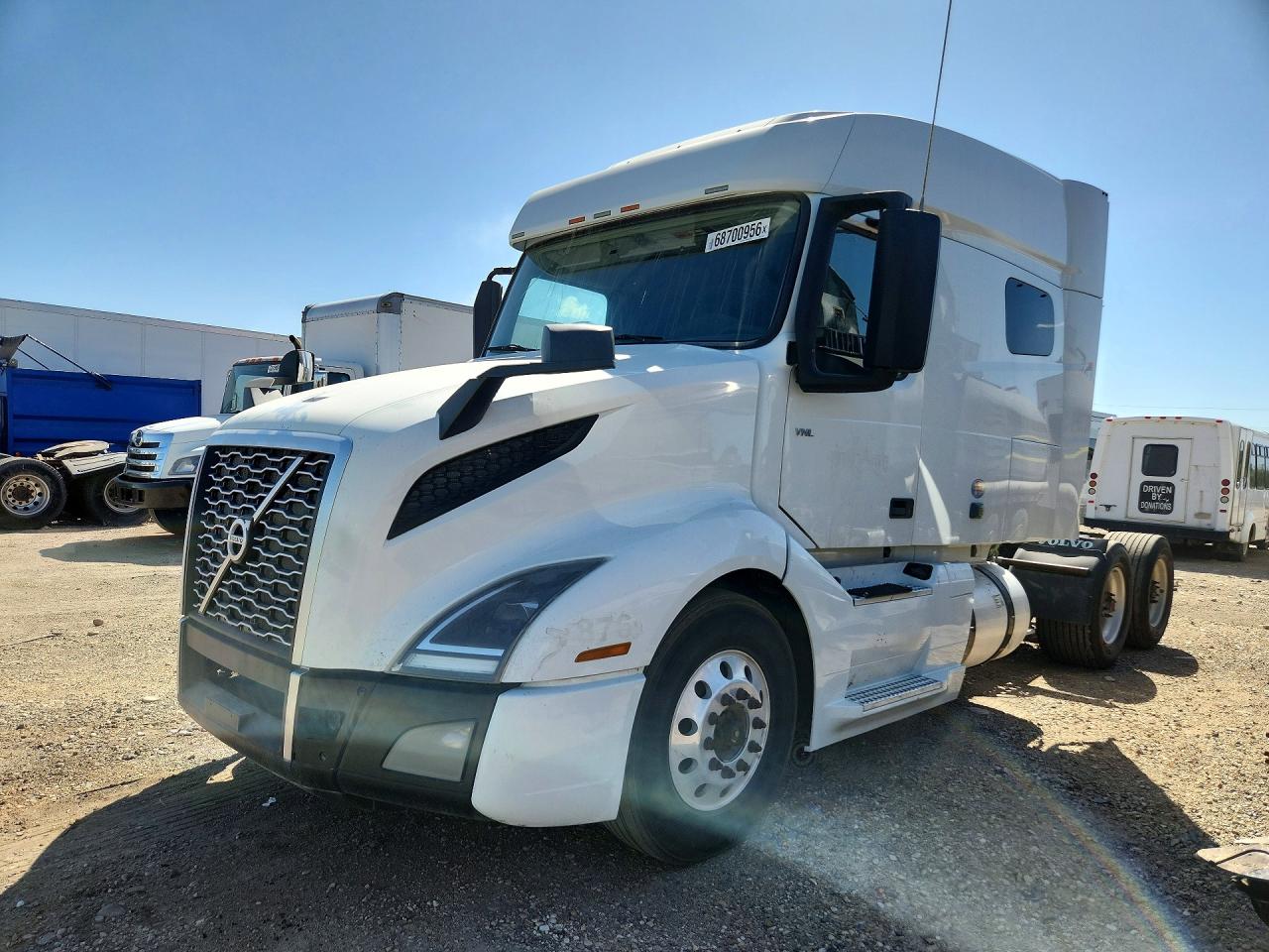2019 VOLVO VN L SEMI TRUCK | 4V4NB9EH4KN215541 | UPCARS