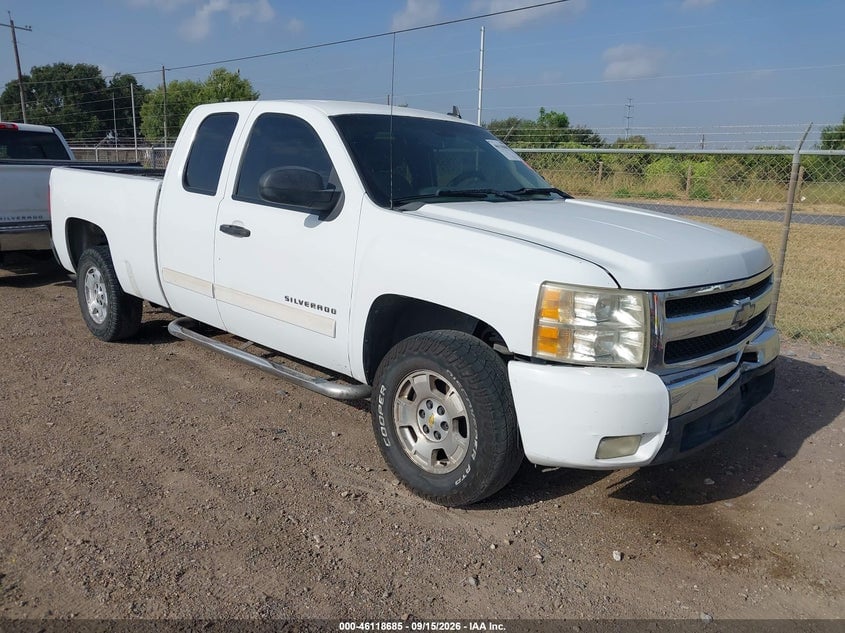 2011 CHEVROLET SILVERADO 1500 LT | 1GCRCSE07BZ319879 | UPCARS