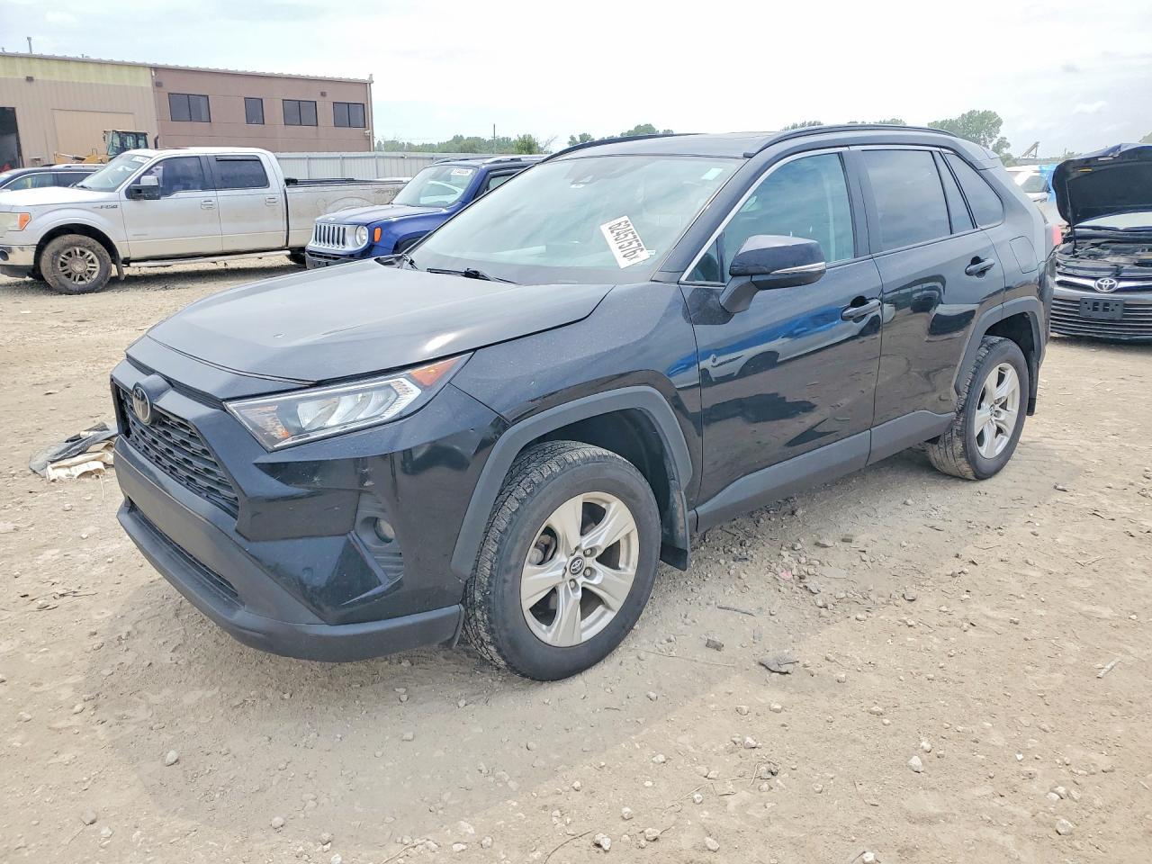 2020 TOYOTA RAV4 XLE | 2T3P1RFV2LC063170 | UPCARS
