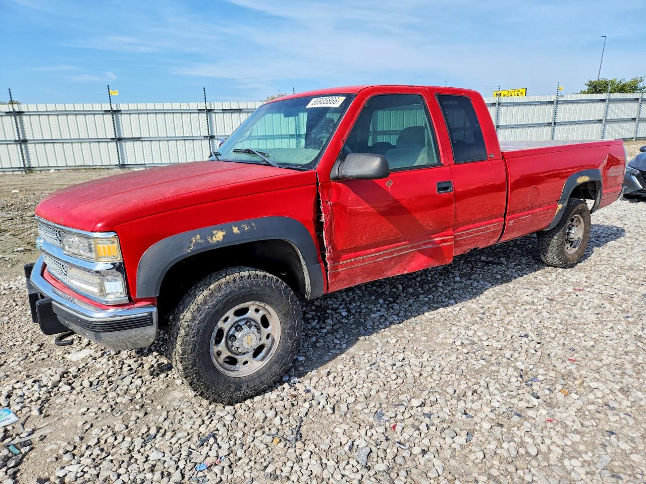 1998 CHEVROLET GMT K2500 | 1GCGK29F3WE130538 | UPCARS