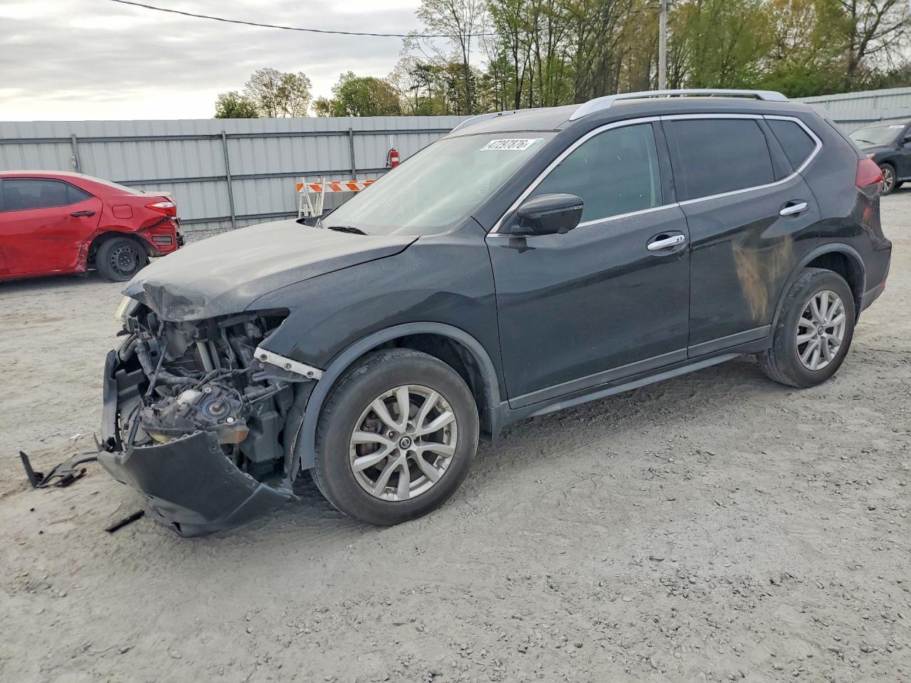 2018 NISSAN ROGUE SV | KNMAT2MV5JP622941 | UPCARS