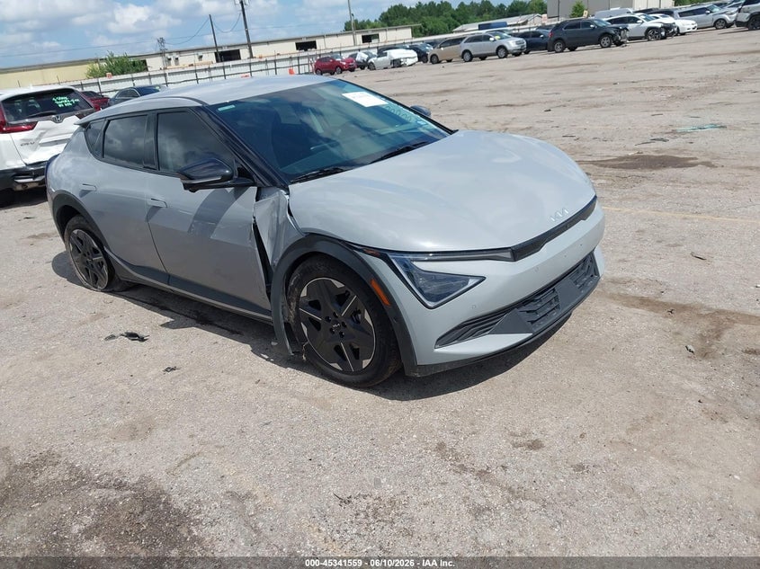 2025 KIA EV6 LIGHT LONG RANGE RWD | 5XYC34JAXSG008185 | UPCARS