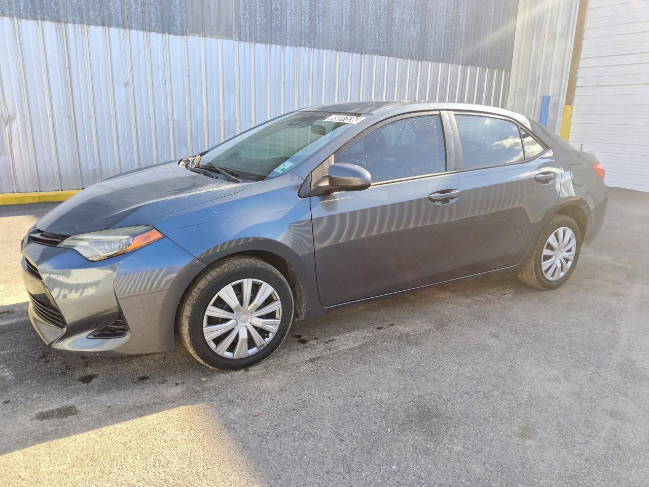 2017 TOYOTA COROLLA LE | 5YFBURHEXHP735460 | UPCARS