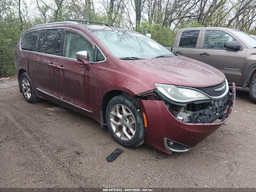 2017 CHRYSLER PACIFICA LIMITED | 2C4RC1GG9HR518584 | UPCARS