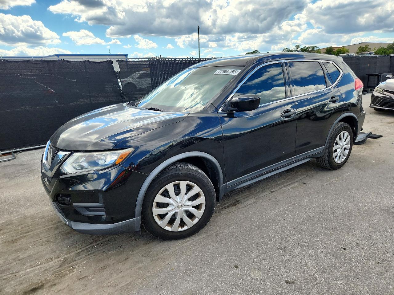 2017 NISSAN ROGUE S | KNMAT2MT4HP617027 | UPCARS