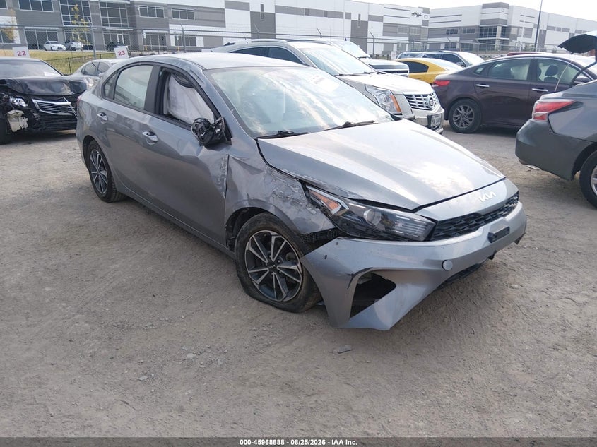 2022 KIA FORTE LXS | 3KPF24AD2NE436781 | UPCARS