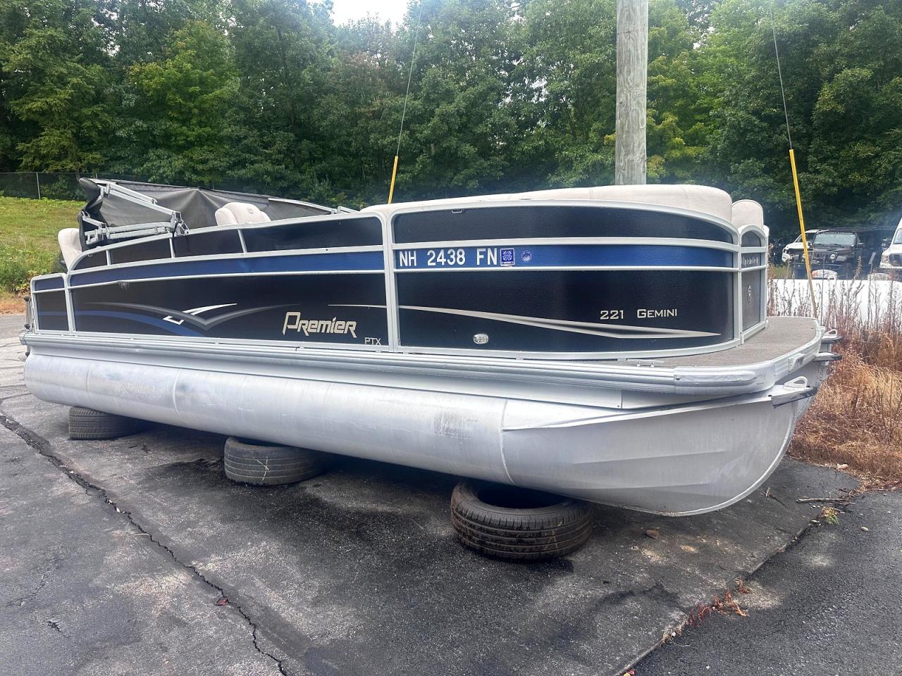 2012 PREMIER 221 gemini - PONTOON BOAT | PMY76876E212 | UPCARS