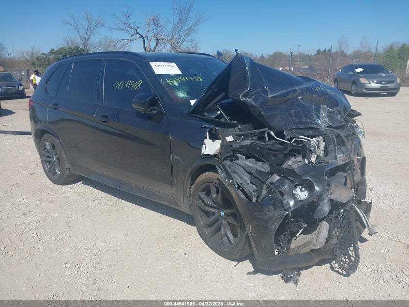 2016 BMW X5 M | 5YMKT6C50G0R78493 | UPCARS