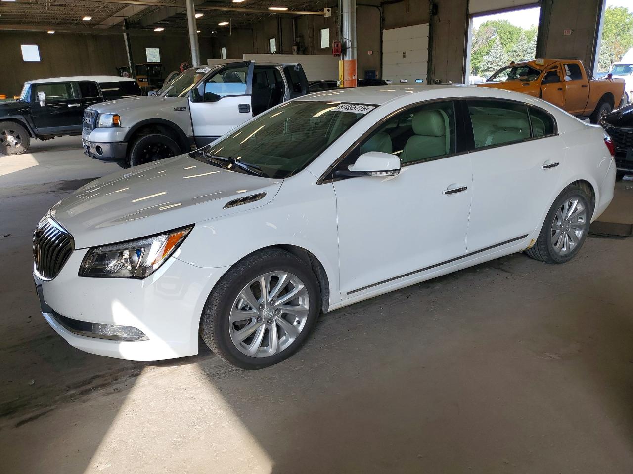 2015 BUICK LACROSSE | 1G4GB5G37FF132373 | UPCARS
