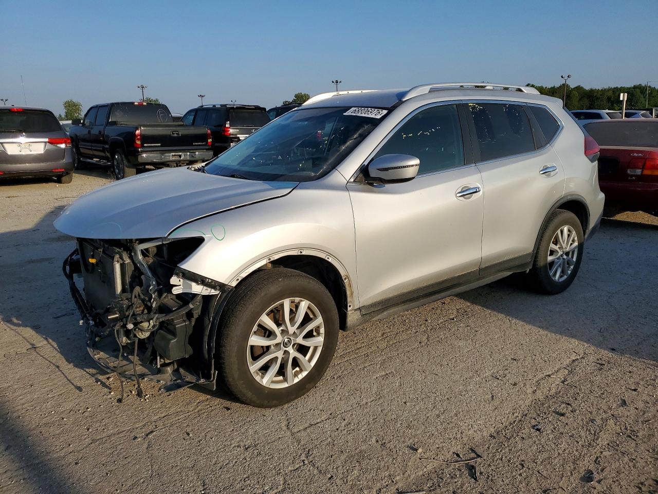 2018 NISSAN ROGUE SV | KNMAT2MV3JP559743 | UPCARS