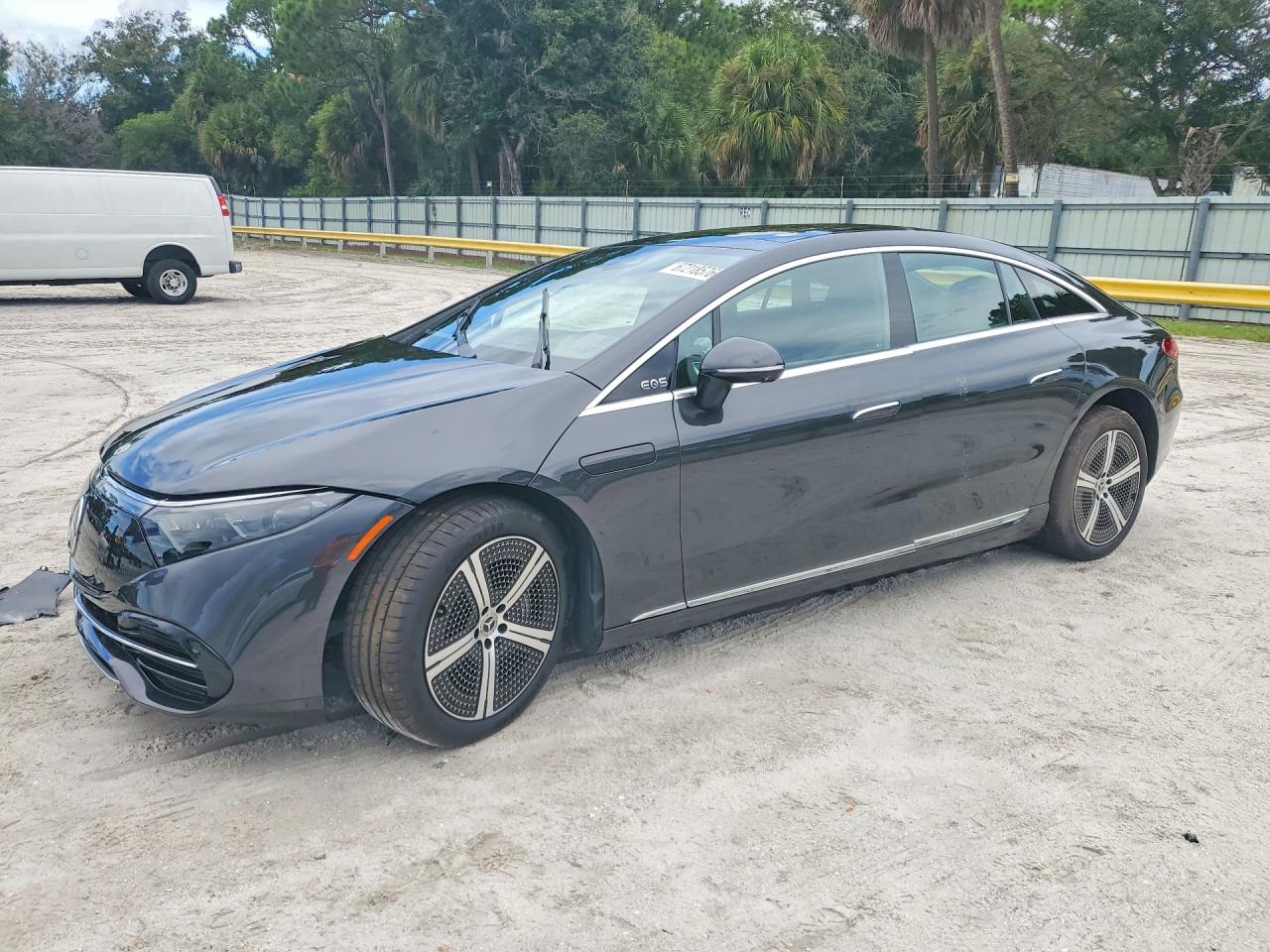 2023 MERCEDES-BENZ EQS SUV 450+ | W1KCG2DB4PA035652 | UPCARS