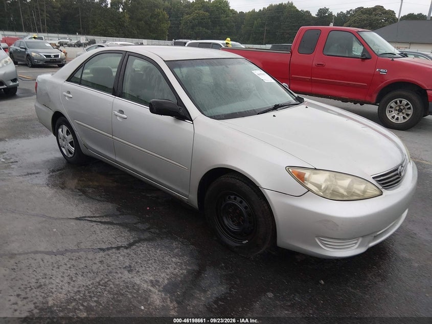 2005 TOYOTA CAMRY STD | 4T1BE32KX5U033710 | UPCARS